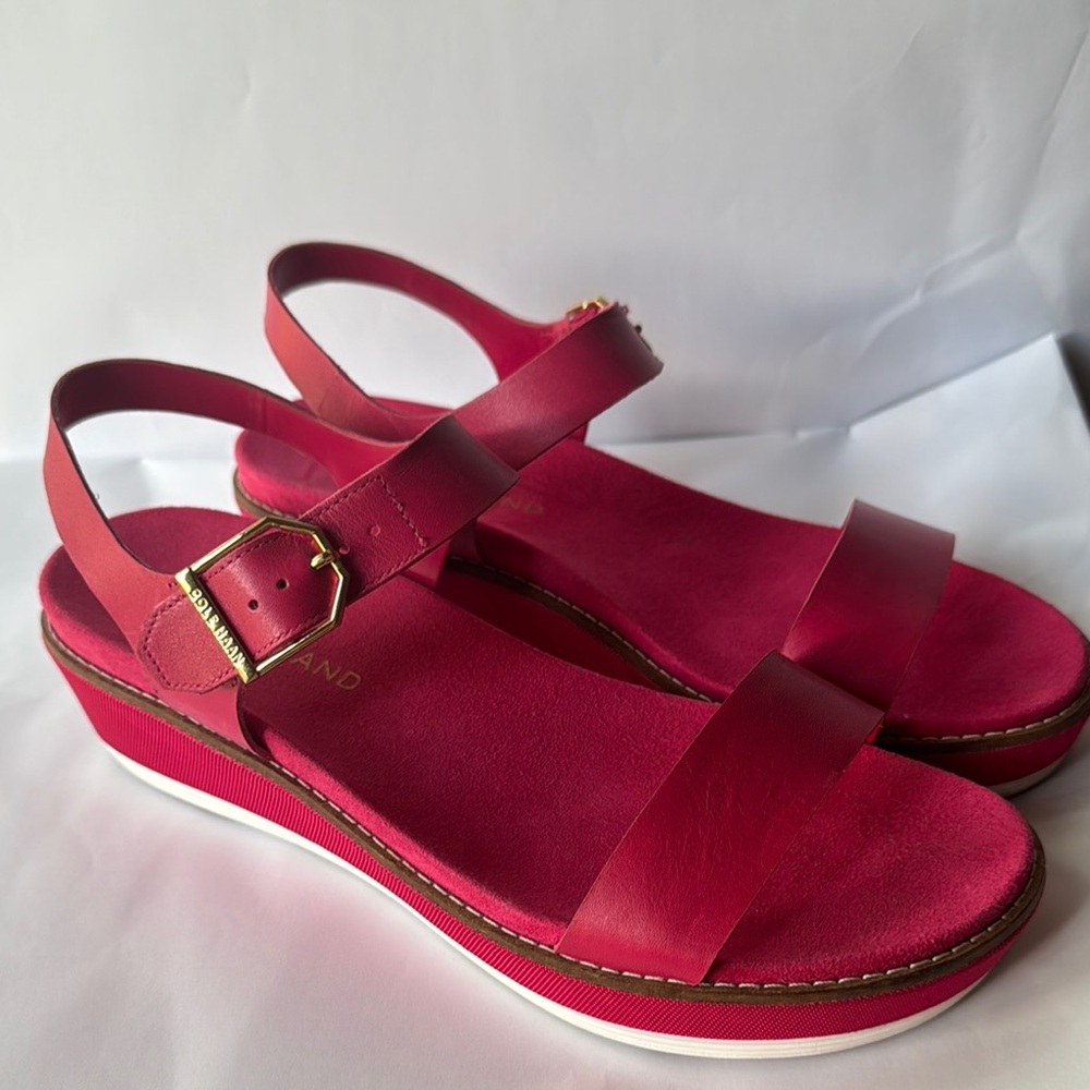 Cole Haan Women's OriginalGrand Flatform Wedge Sandal- Berry in Size 9.5 Women’s